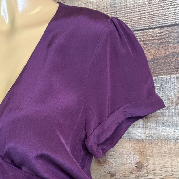 Rory Beca 100% Silk Purple Wrap Romper Short Sleeve Shorts Size Medium - Picture 3 of 13